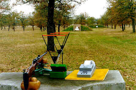 便携式三屏子弹测试